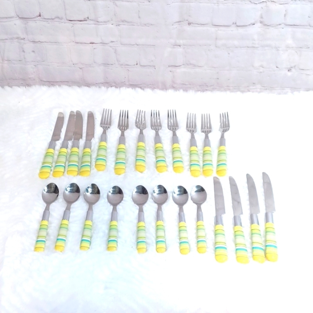 Retro  Target Under The Sea  Silverware Summer Set 8Knives 8 Forks 8 Spoons